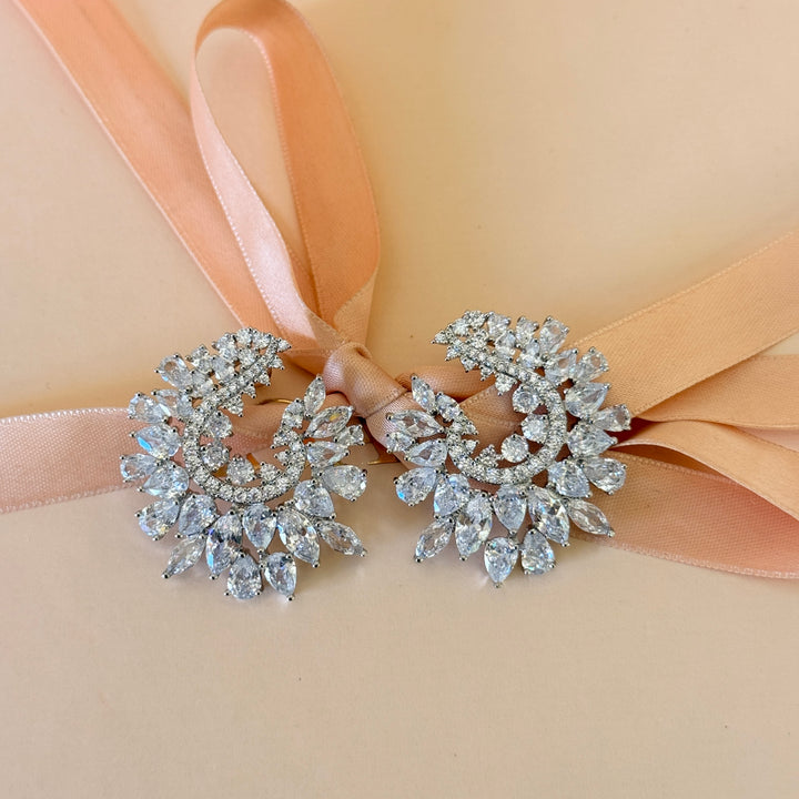 Chunky teardrop zircone silver earrings