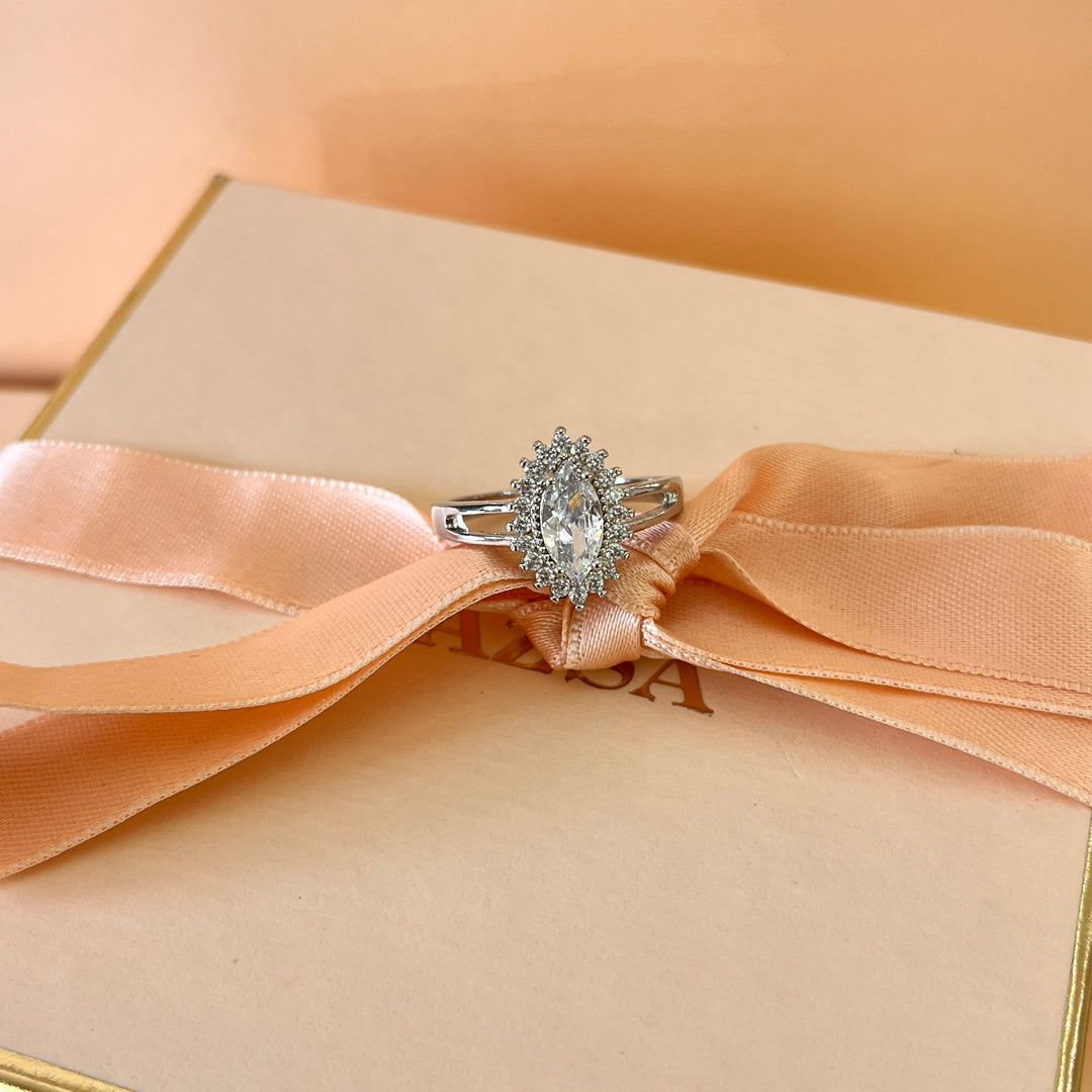 Zircone marquise white gold plated ring