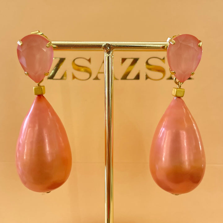 Teardrop earrings