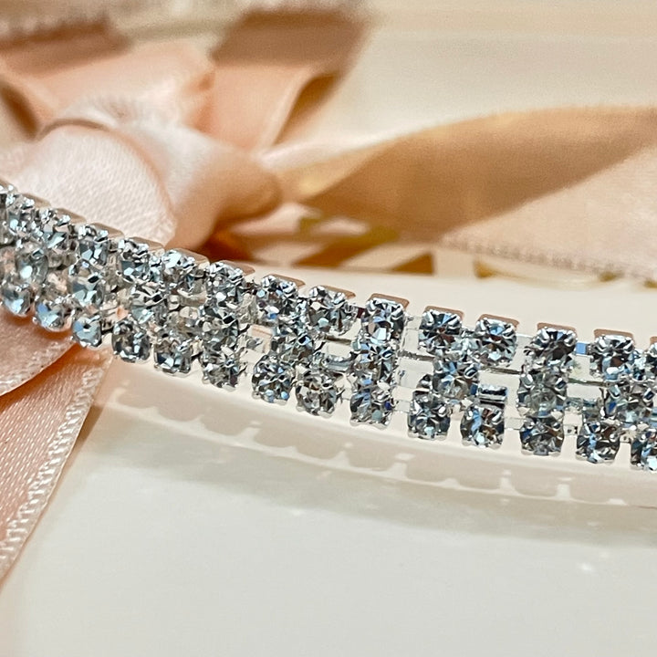 Dainty gold headband