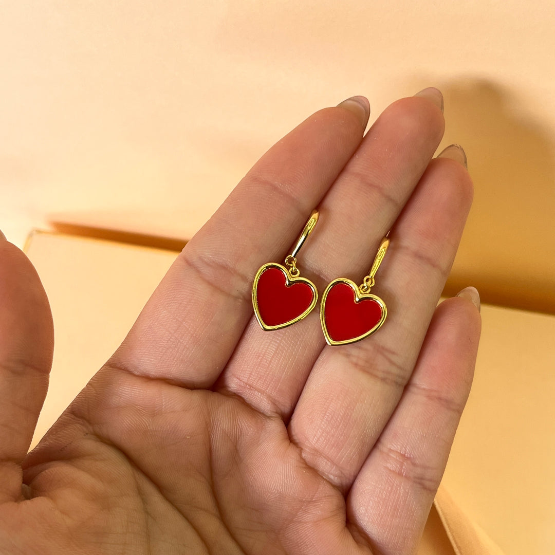 Red heart gold plated hooks