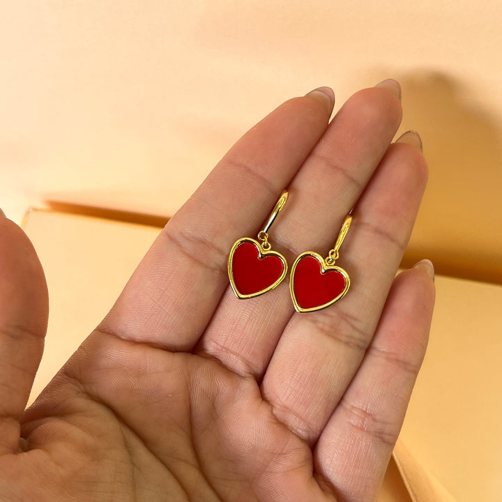 Red heart gold plated hooks