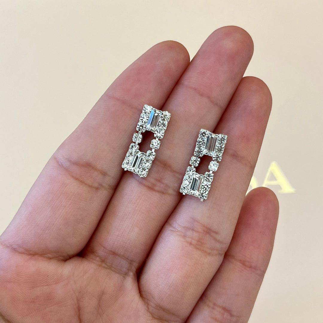 Elegant silver set