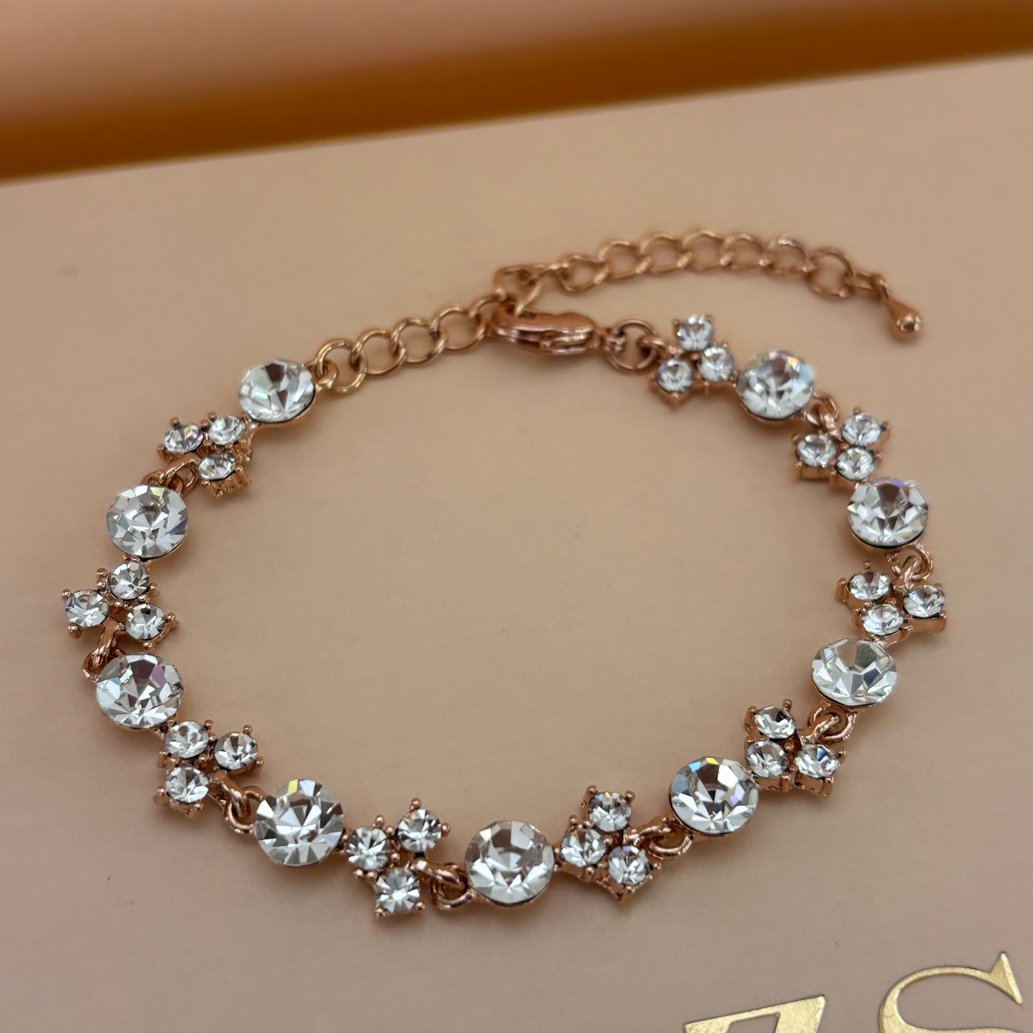 Dainty bracelet