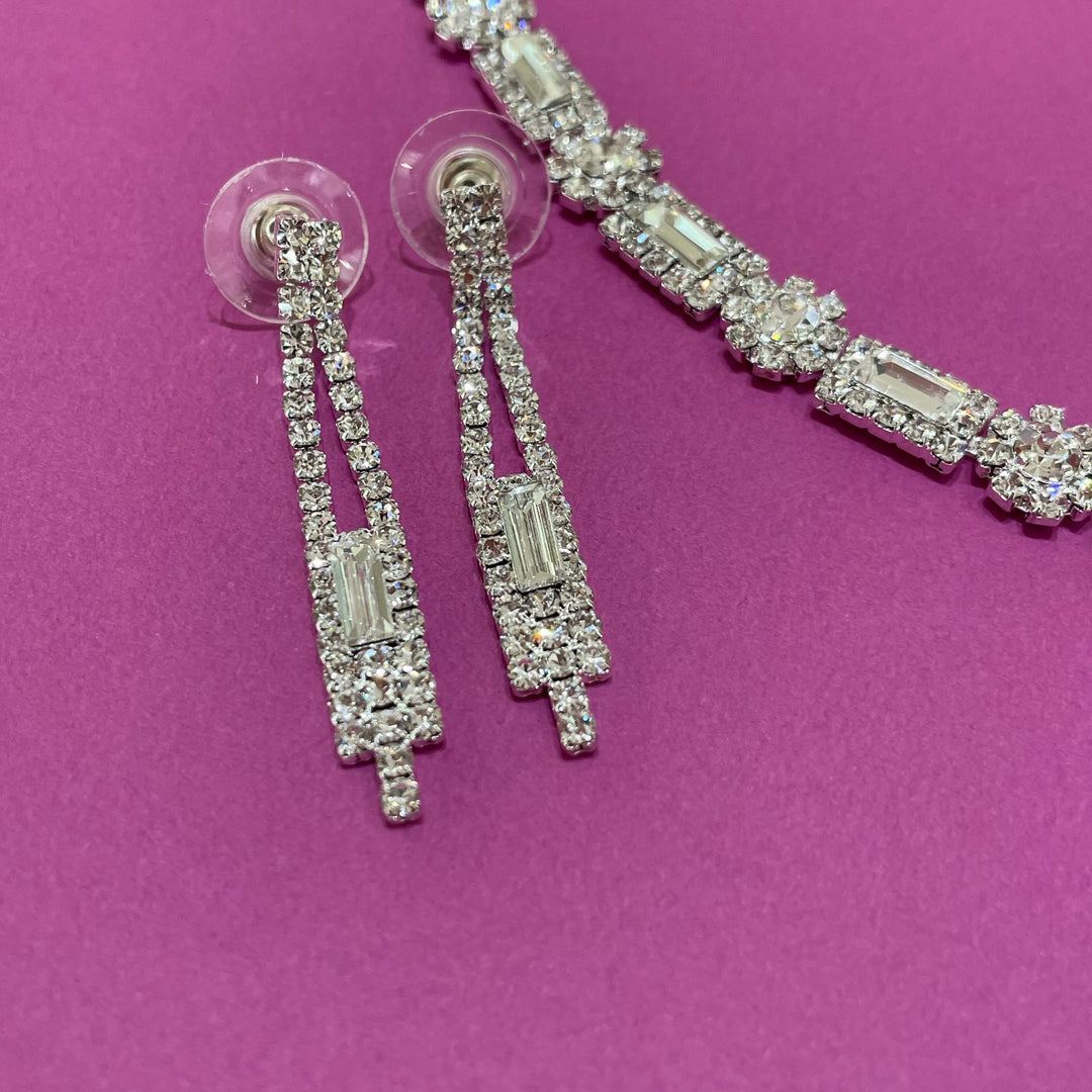 Elegant set