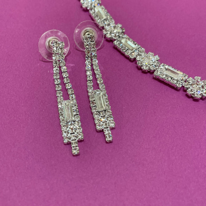 Elegant set