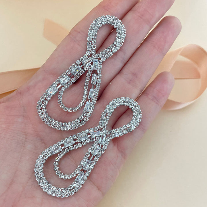 Elegant earrings