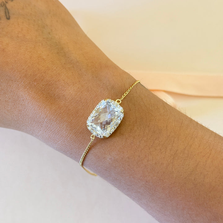 Zircone rectangular in the middle gold plated bracelet