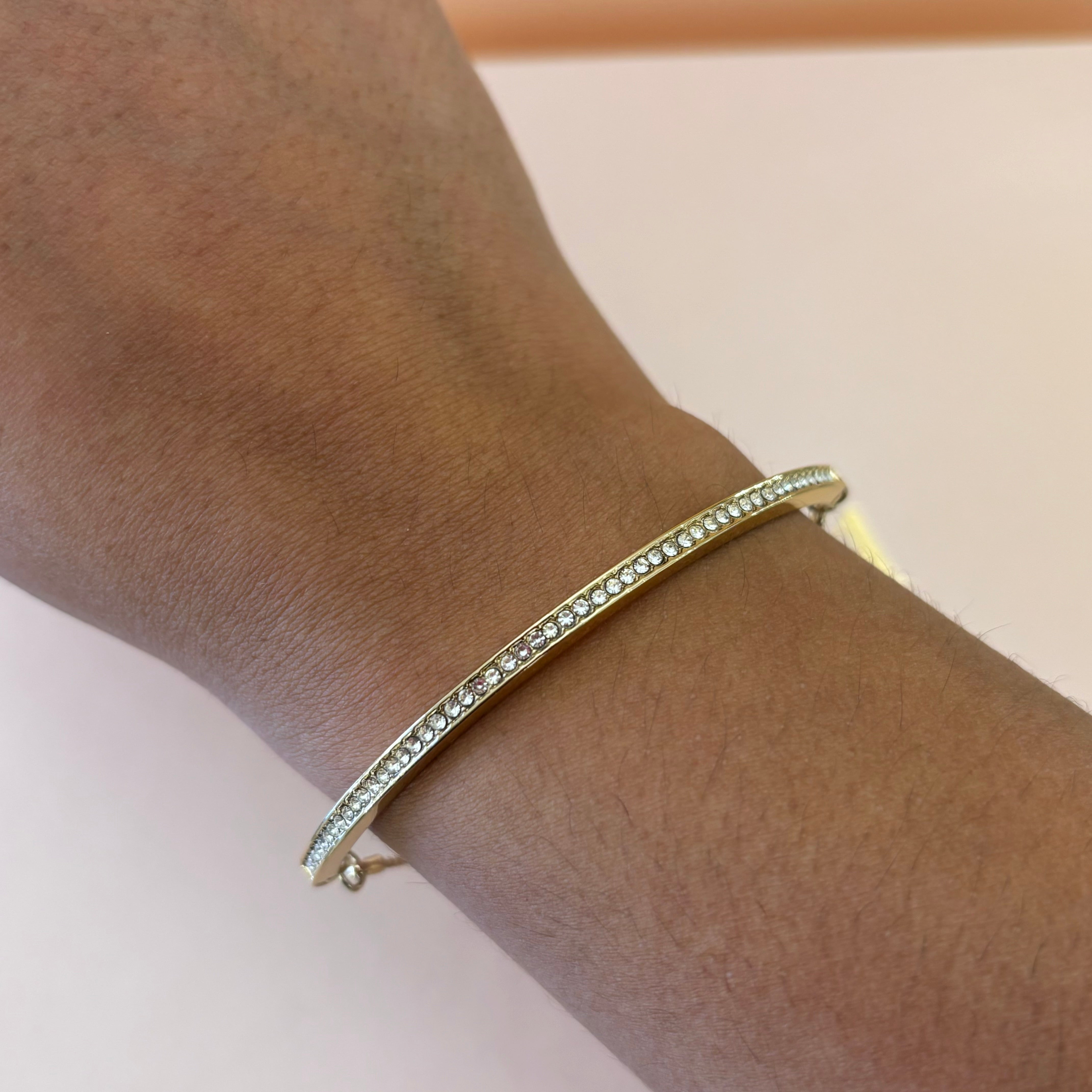 Dainty adjustable bangle