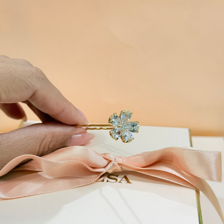 Zircone flower gold hair pin