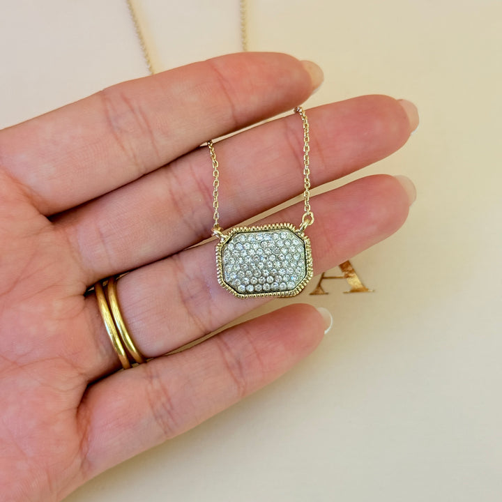 Zircone rectangular gold plated pendant