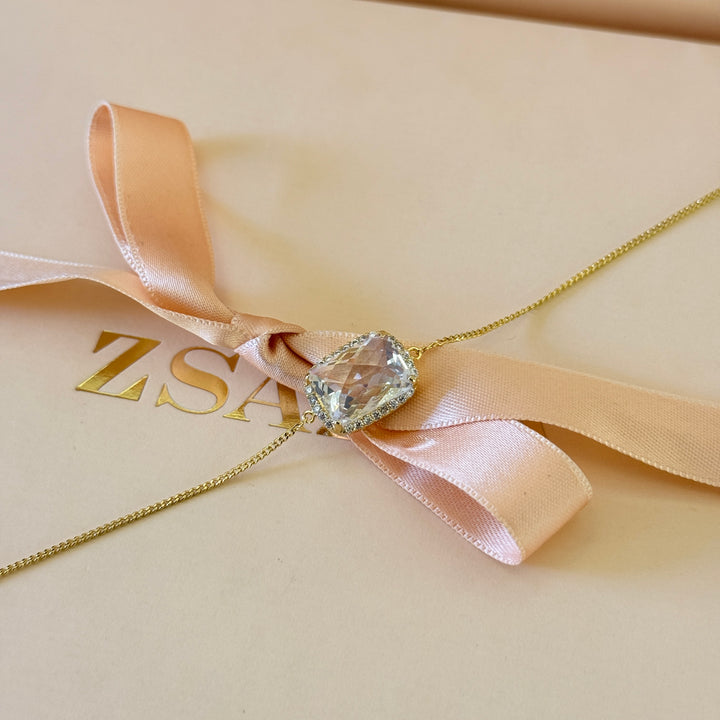 Zircone rectangular in the middle gold plated bracelet