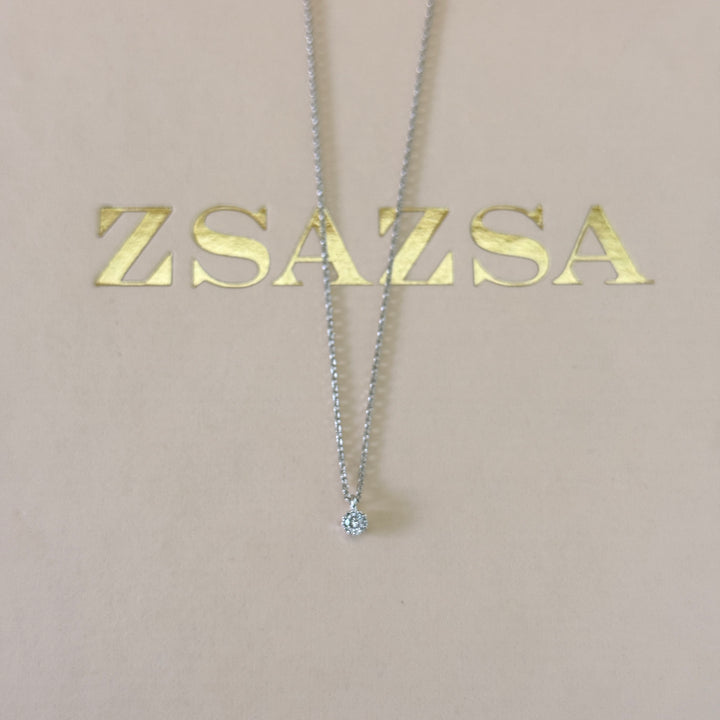 Dainty solitaire zircone silver pendant
