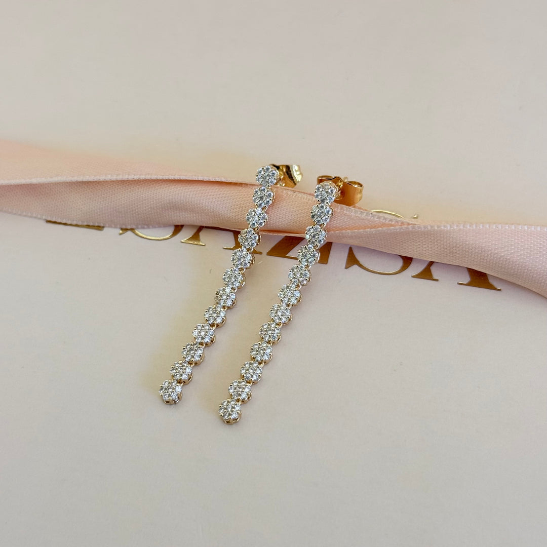 Dainty flowers zircone gold plated earrings