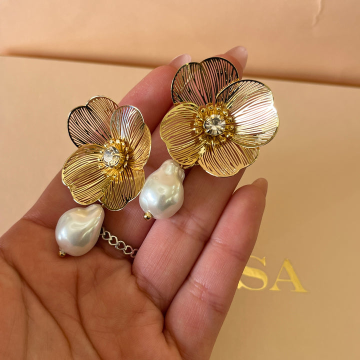flower pearls and gold plated earrings