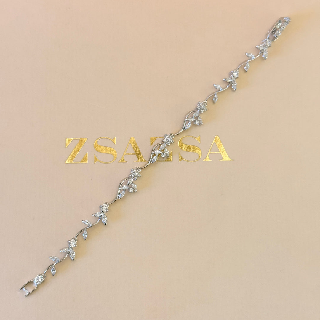 Dainty marquise zircone silver bracelet