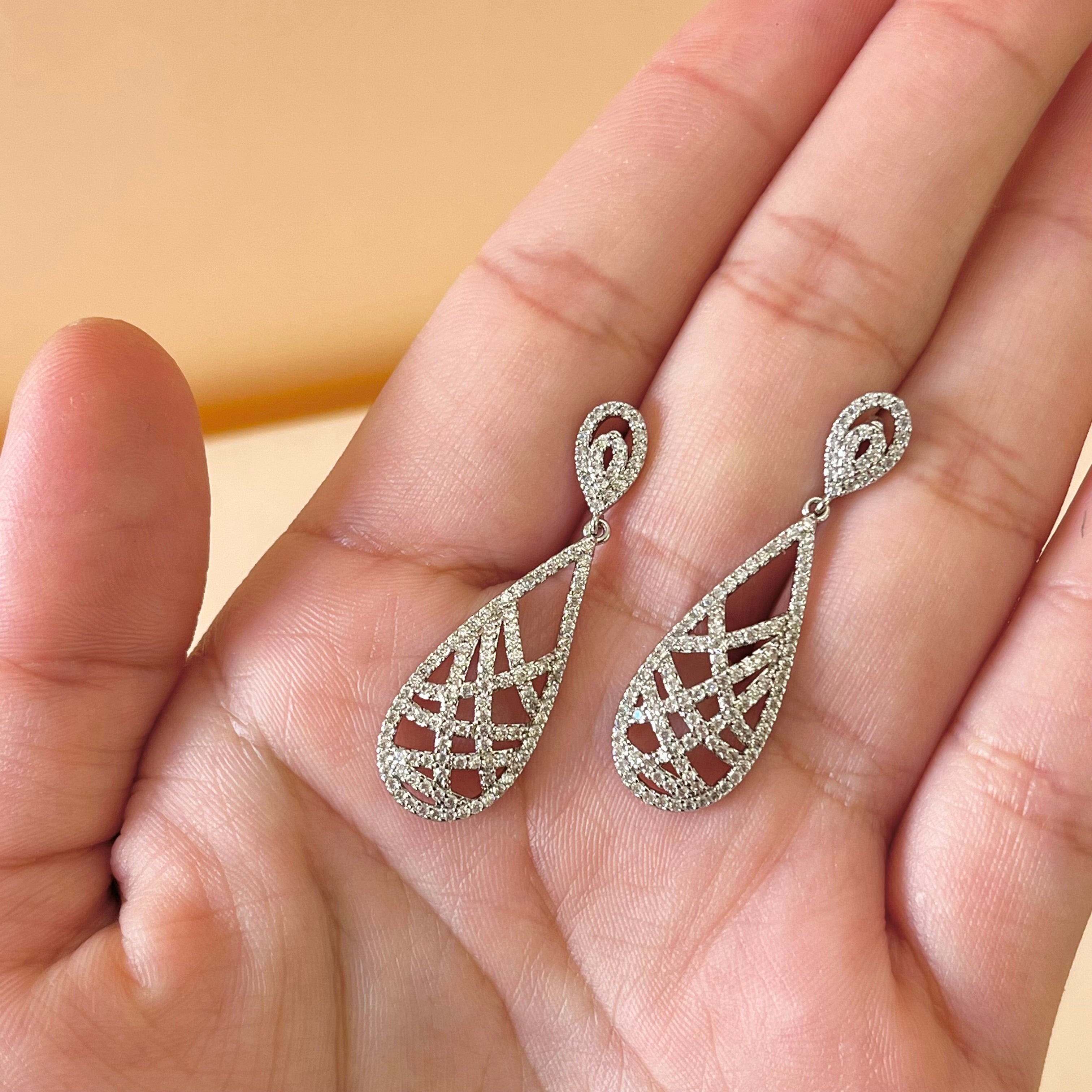 Silver zircone earrings