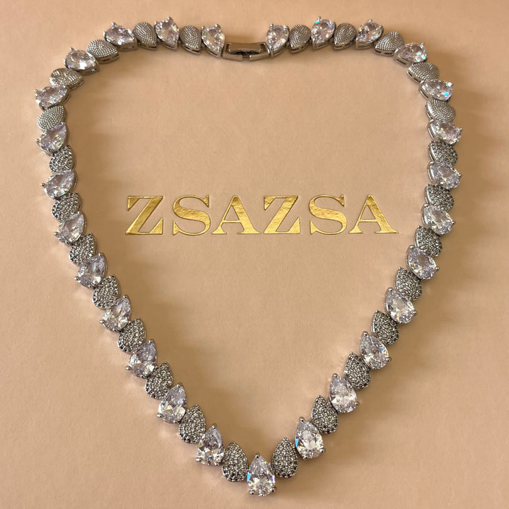 Silver zircone teardrop necklace