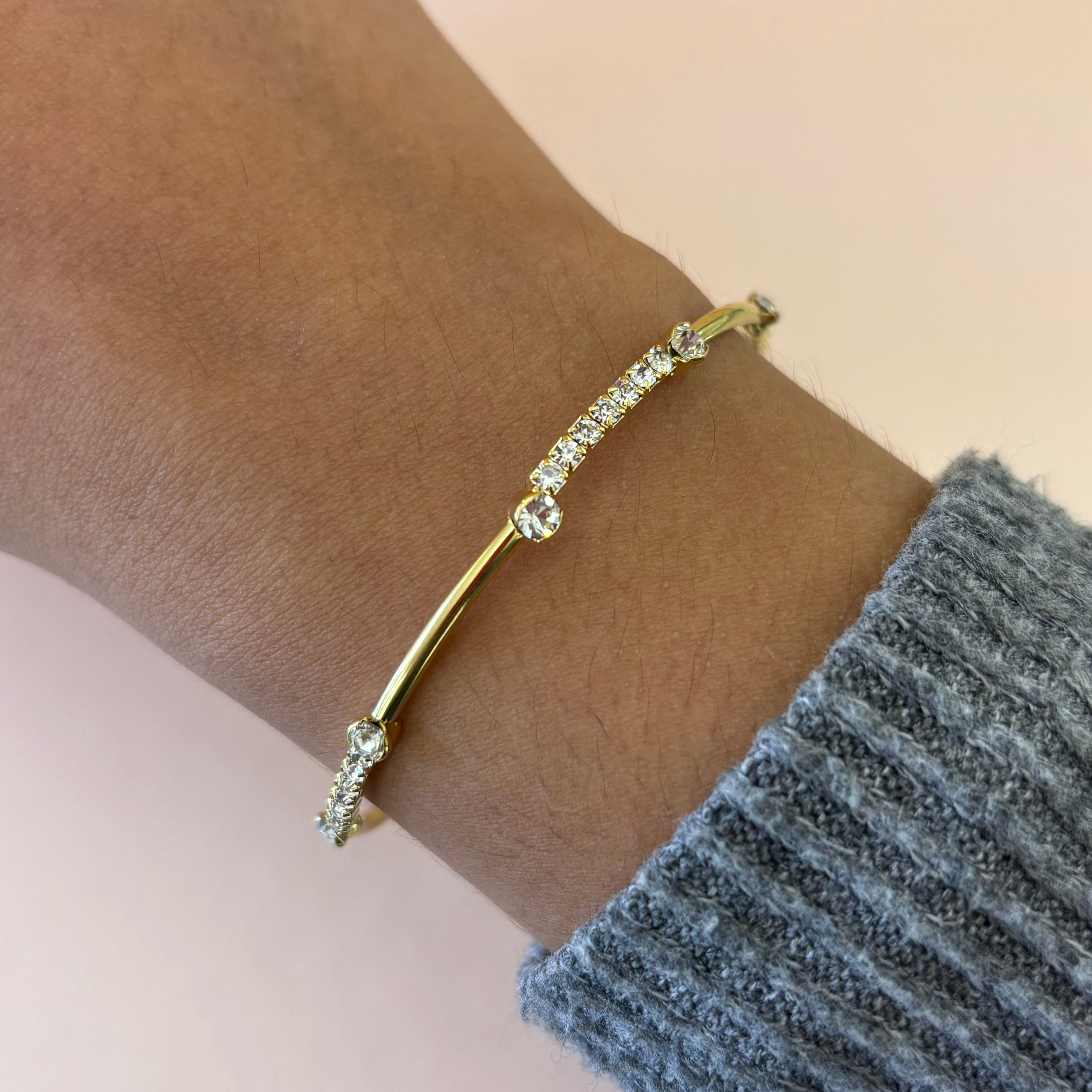 Dainty bangle