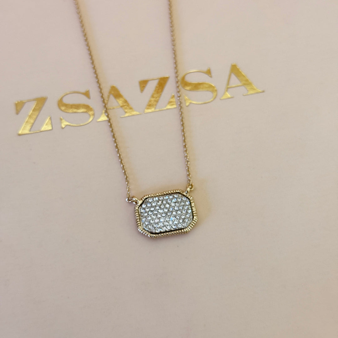 Zircone rectangular gold plated pendant