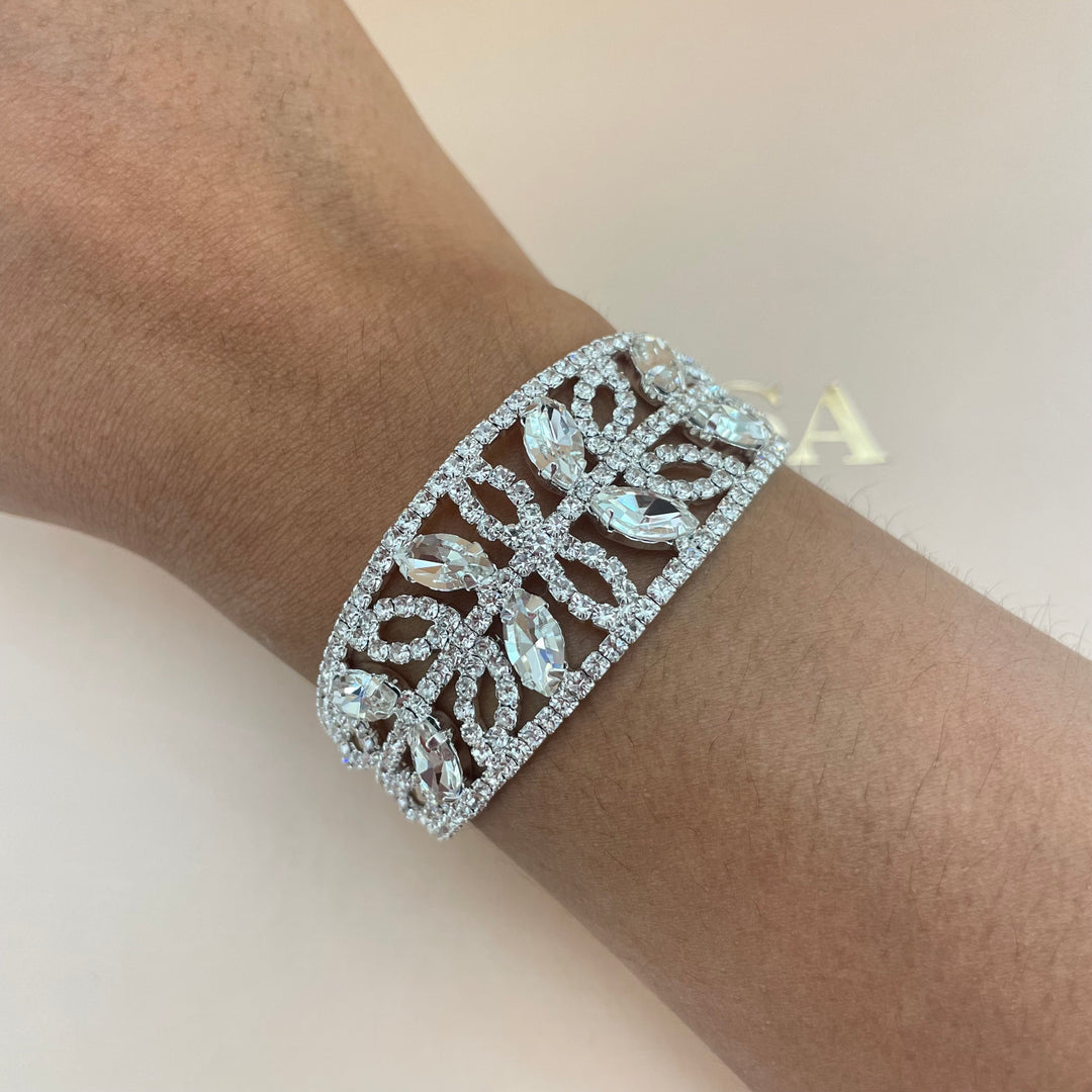 Marquise bangle