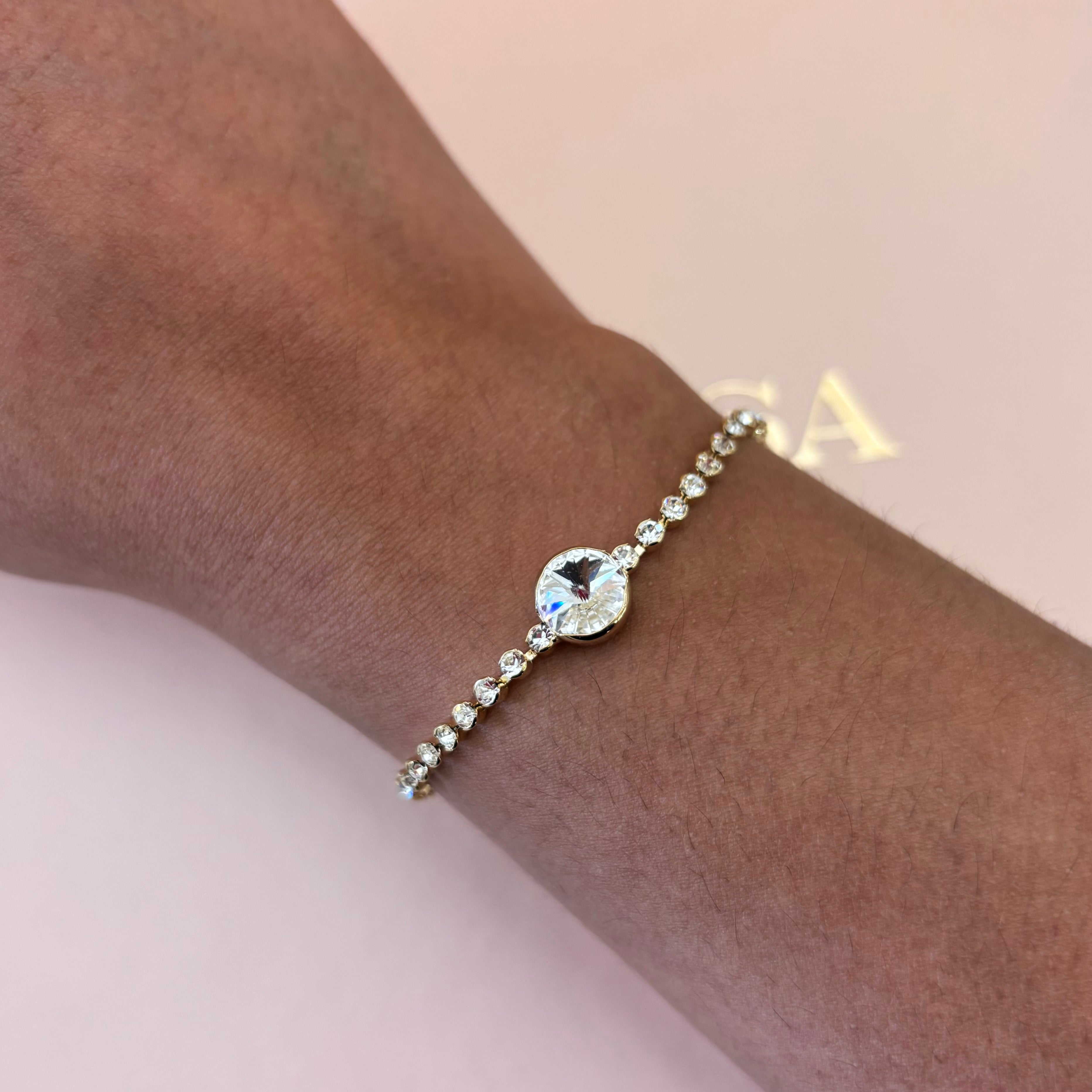 Dainty bracelet