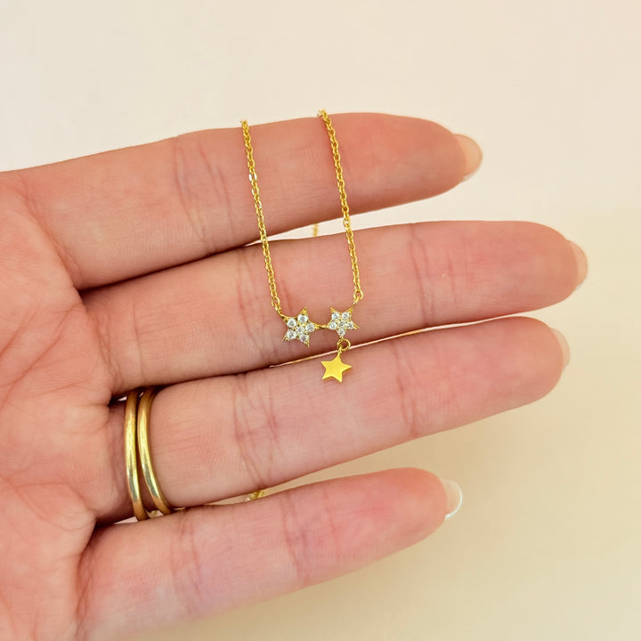 Zircone dainty stars gold plated pendant