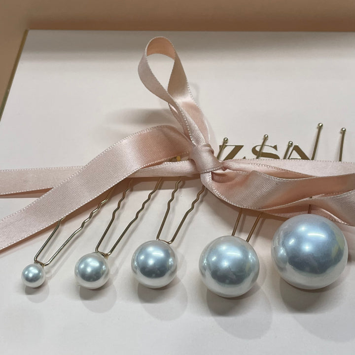 Simple pearl hair pin