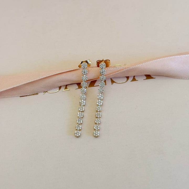 Dainty flowers zircone gold plated earrings