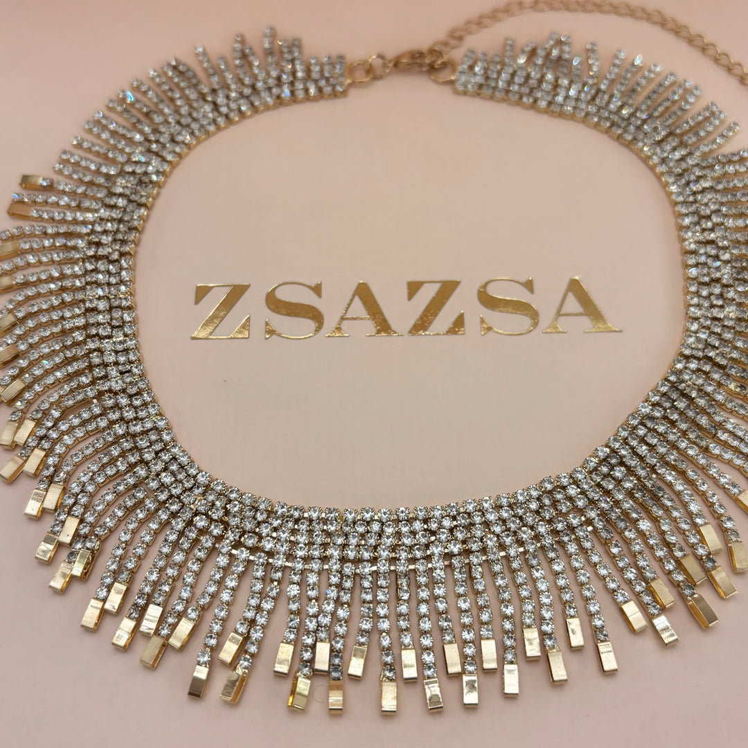 Elegant necklace