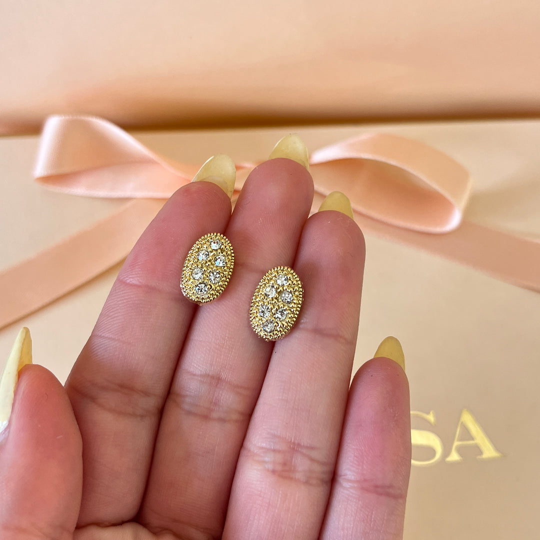 Swarovski crystals Oval gold plated studs
