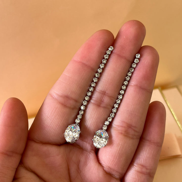 Silver zircone oval set