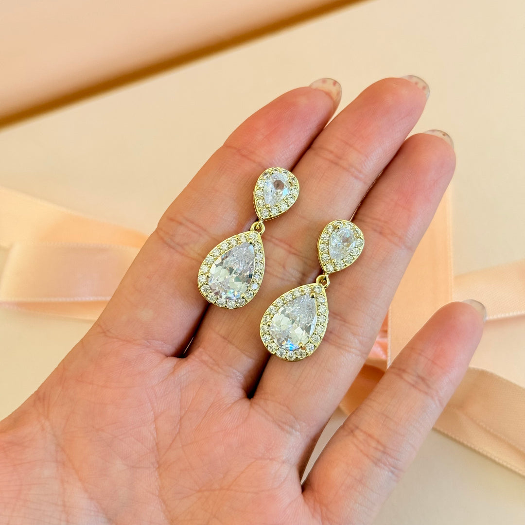 Double teardrop zircone gold plated earrings