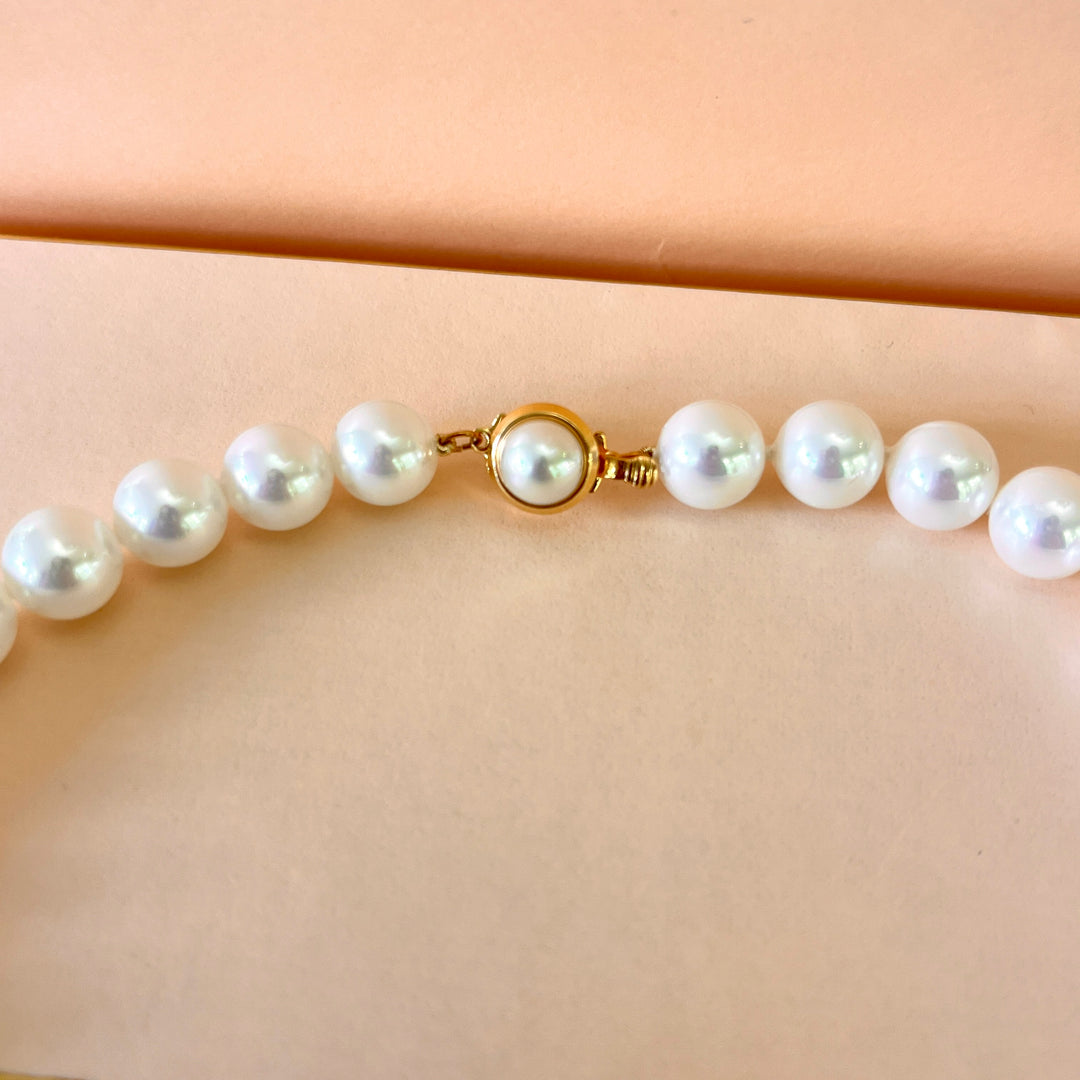 White Mallorca pearls gold plated necklace