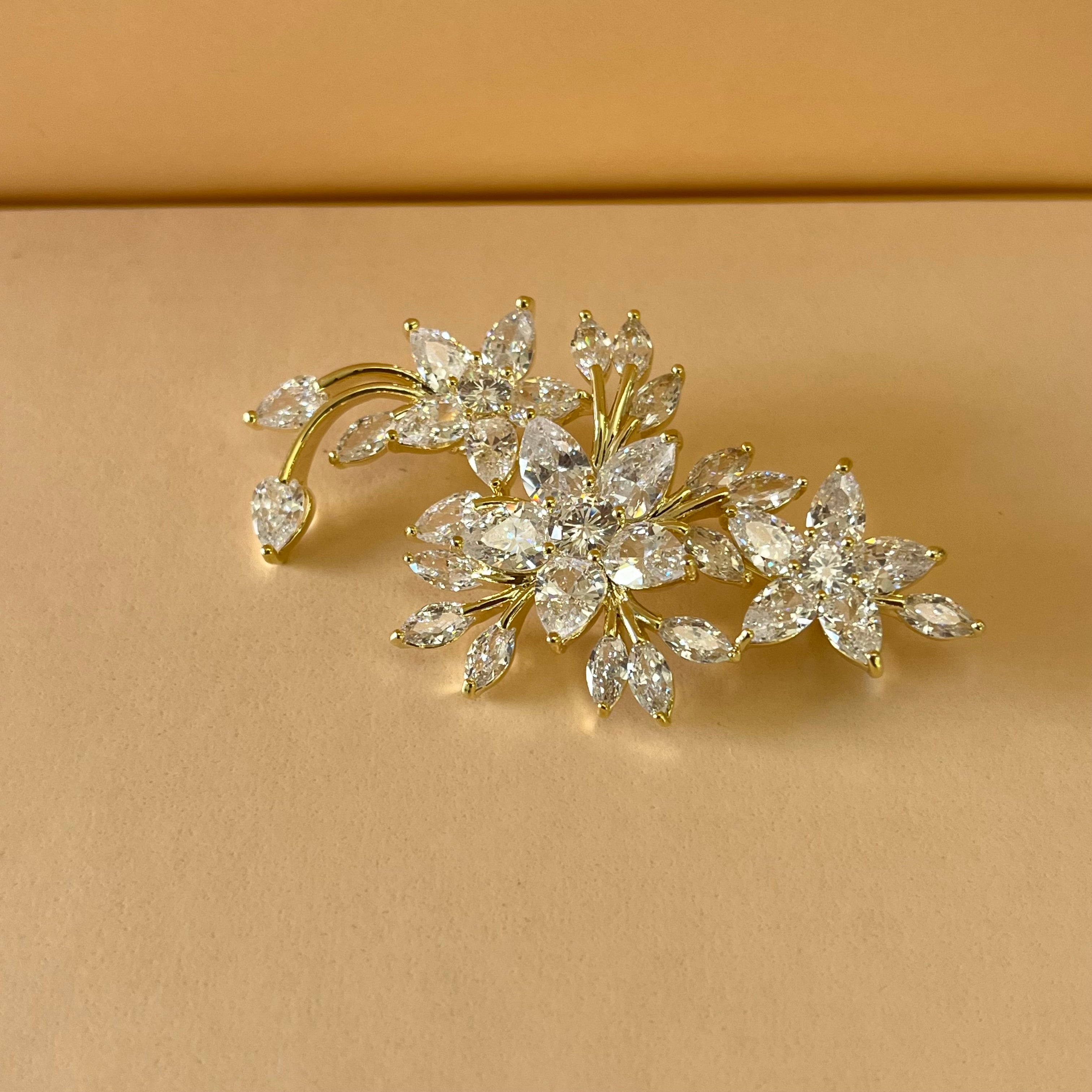 Marquise flowers brooch