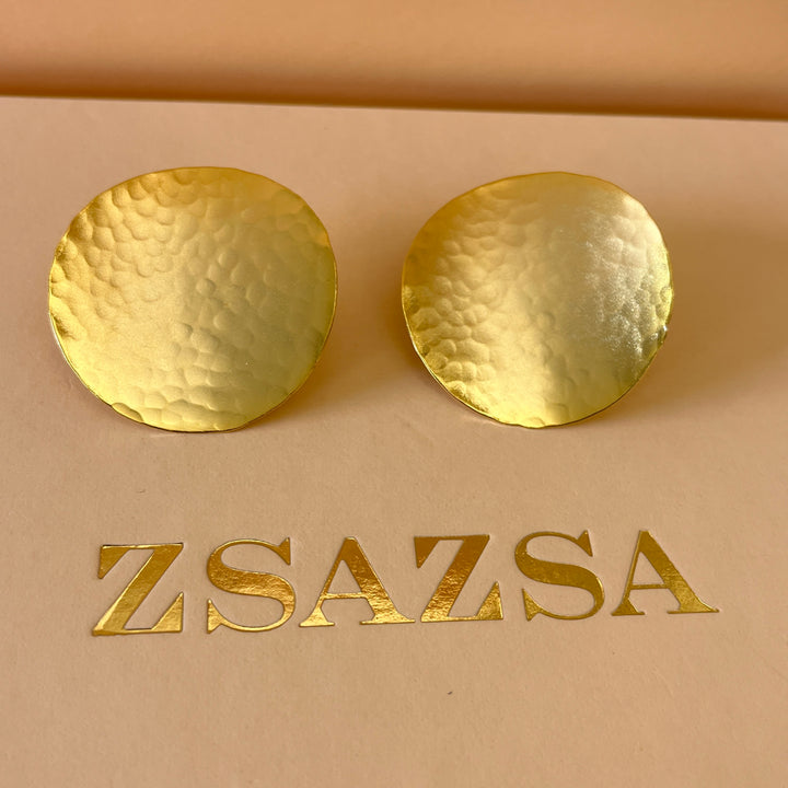 Gold round handmade earrings