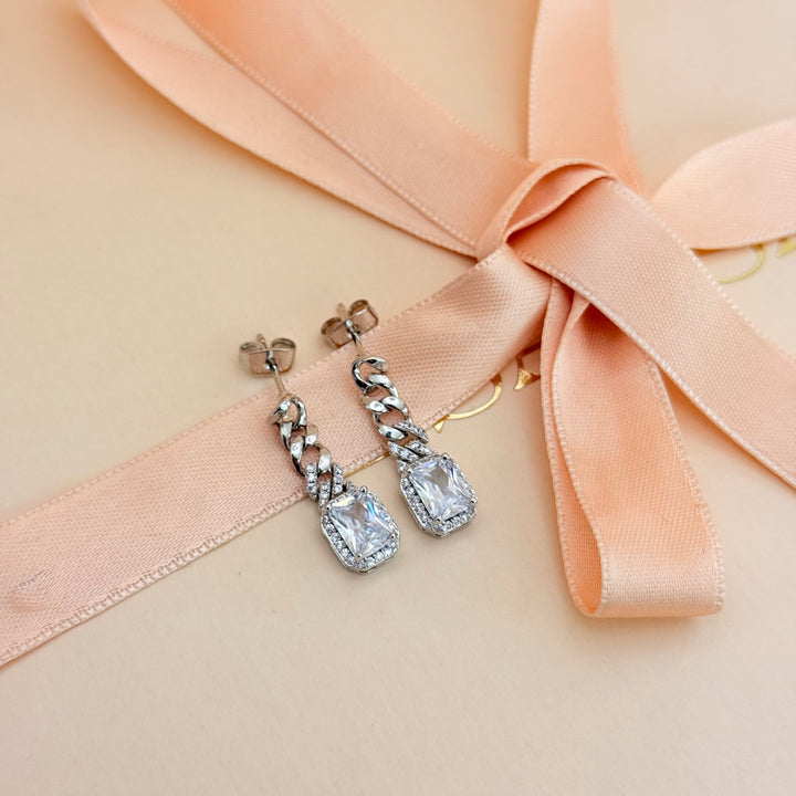 Chain rectangular zircone silver earrings
