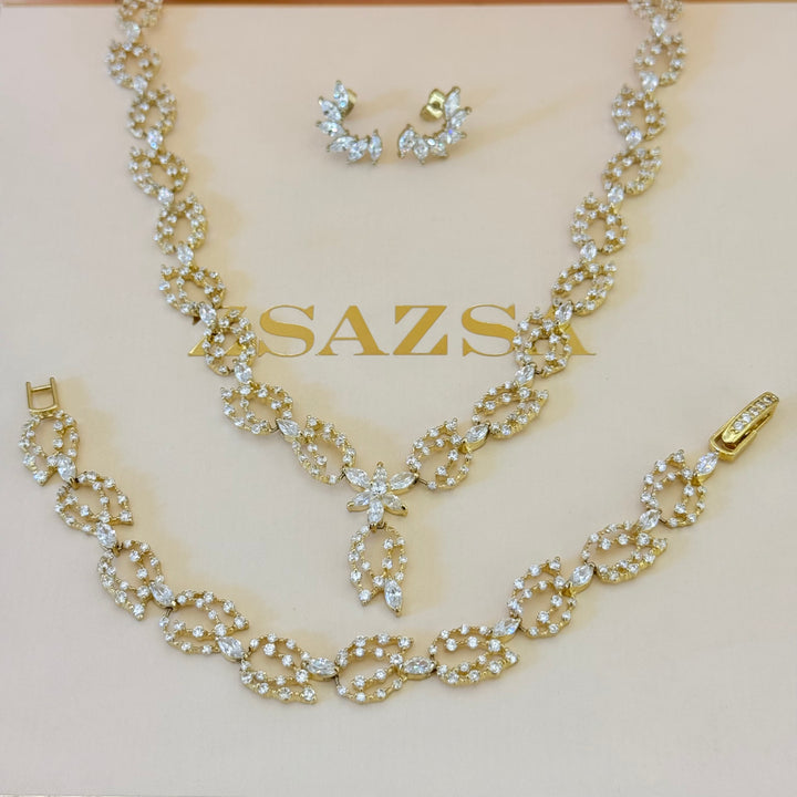 Marquise and rosette zircone gold plated set