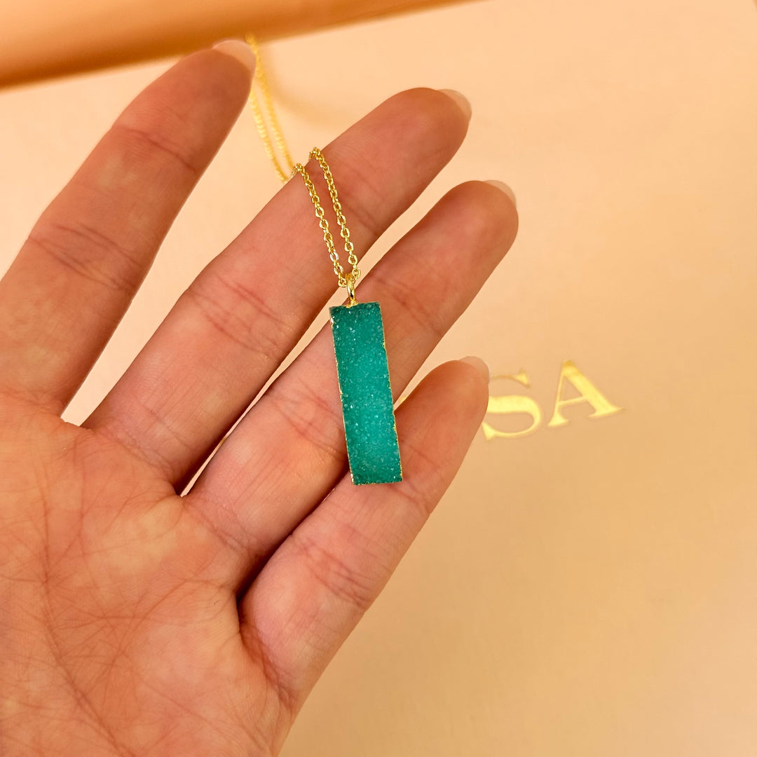 Green Agathe gold plated pendant set