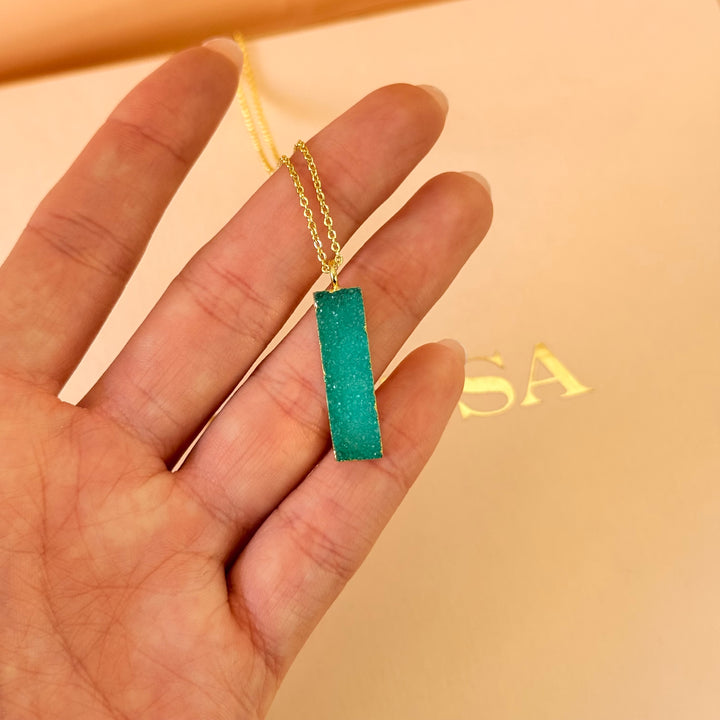 Green Agathe gold plated pendant set