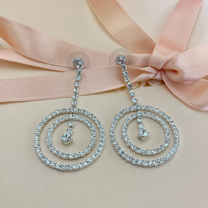 Elegant earrings