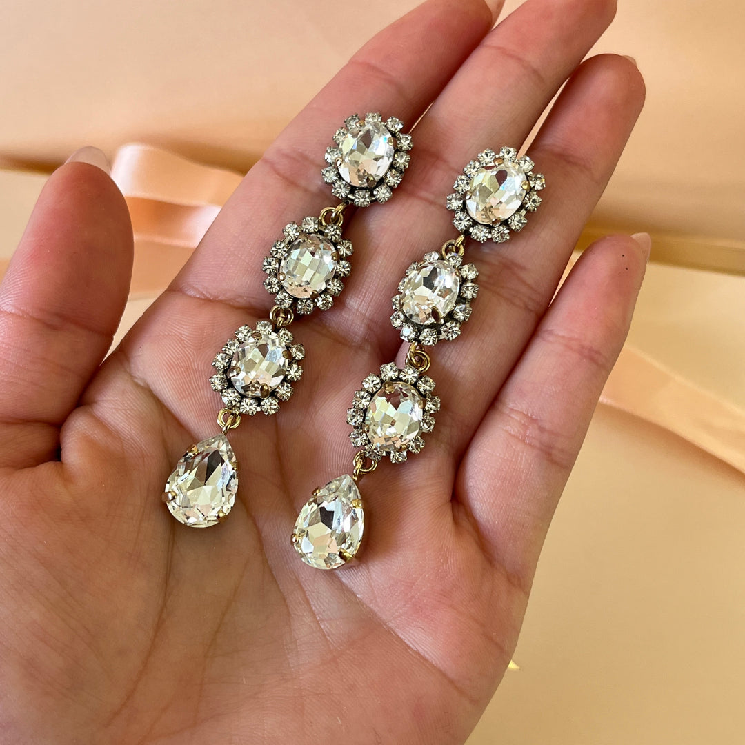 Swarovski crystals mix of shapes  gold plated earrings and bracelet