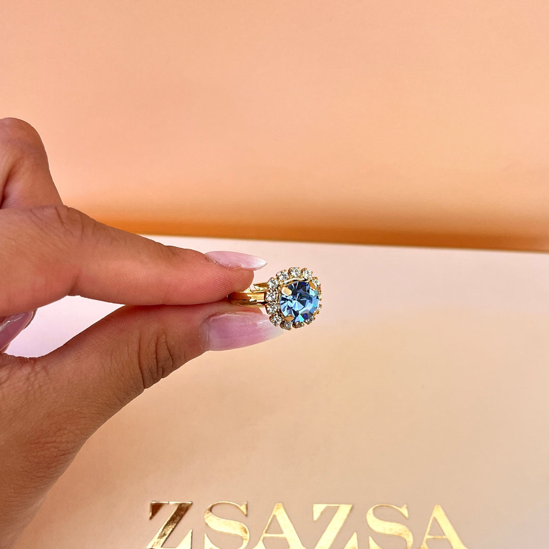 Light blue Swarovski crystals set