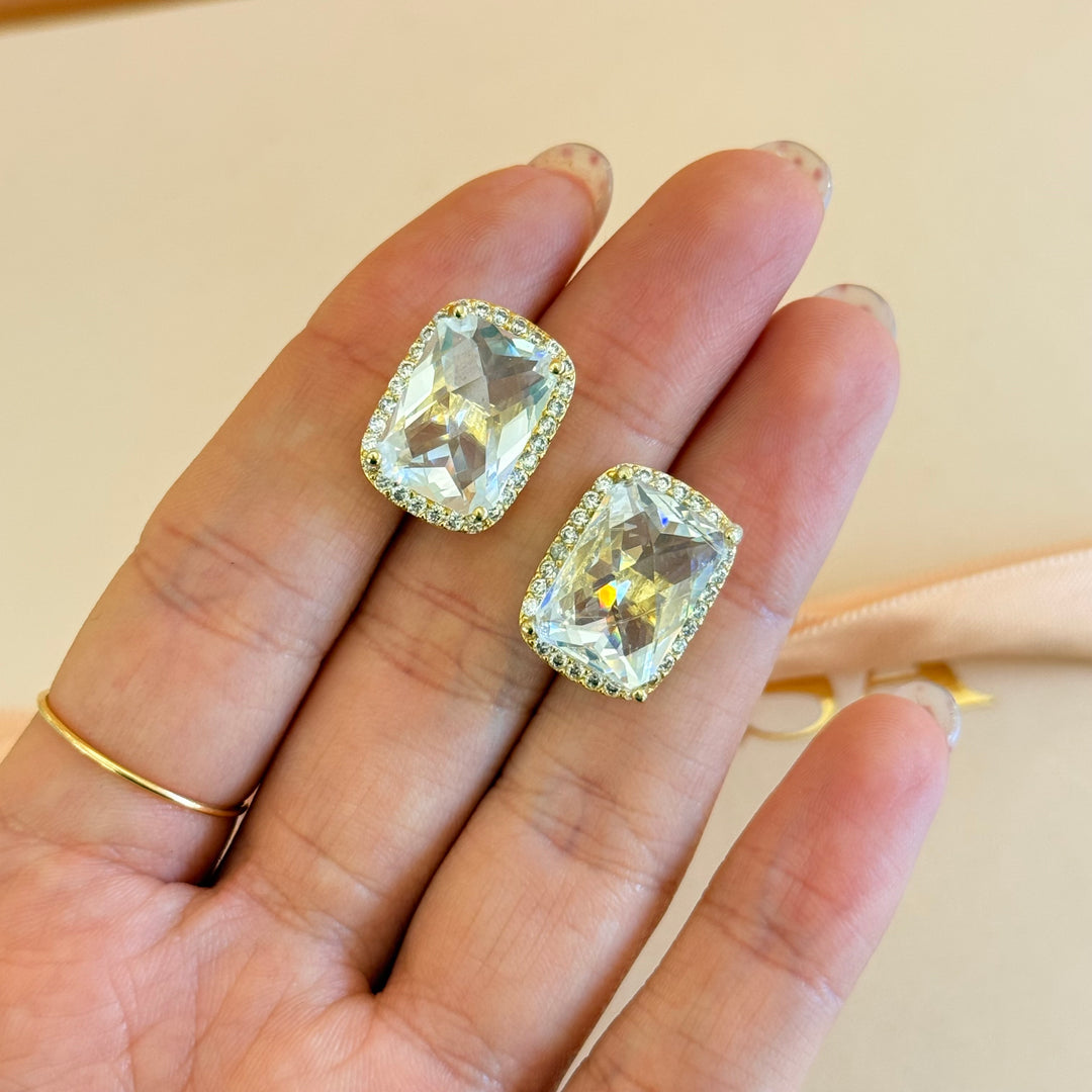 Rectangular zircone gold plated earrings