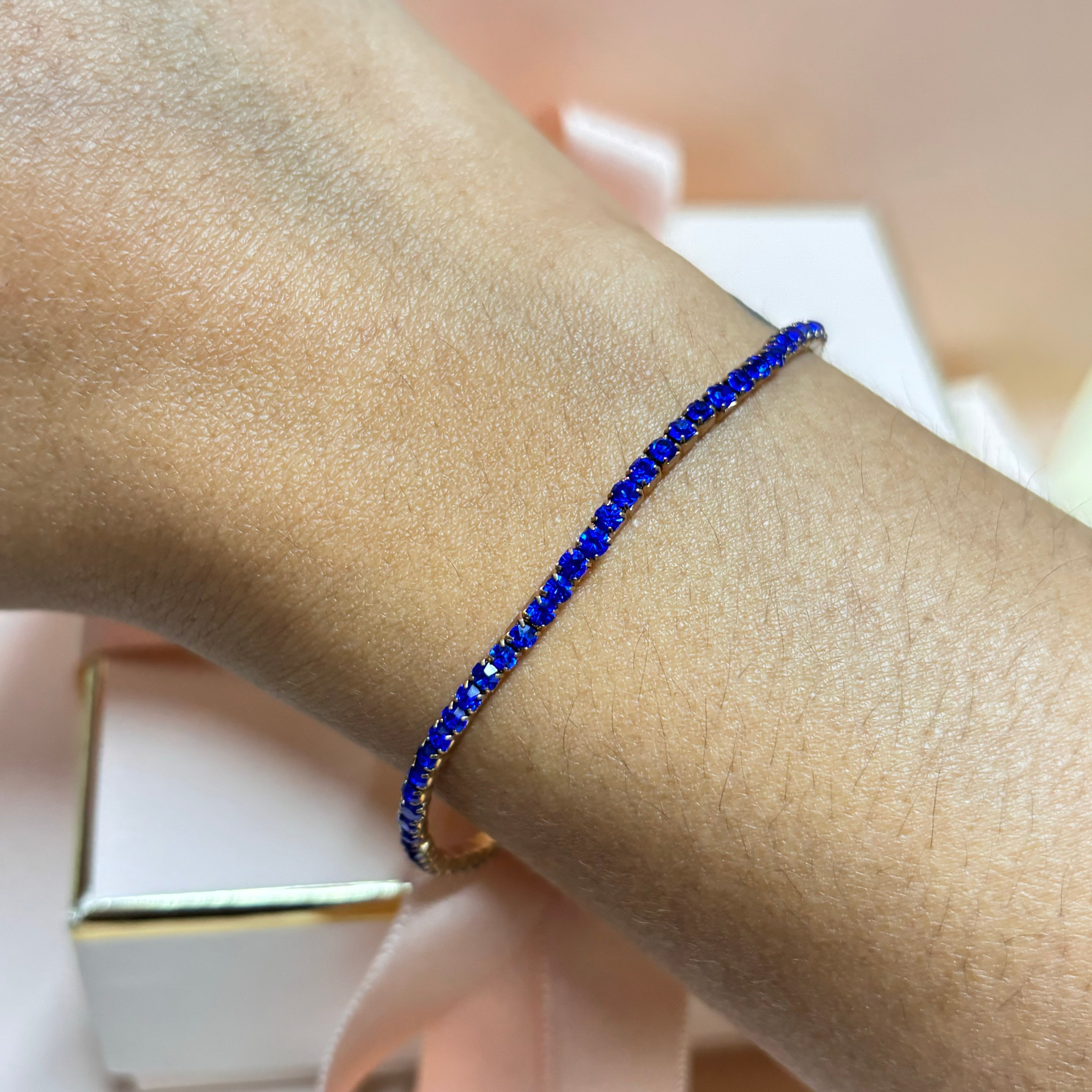 Dainty royal blue bracelet