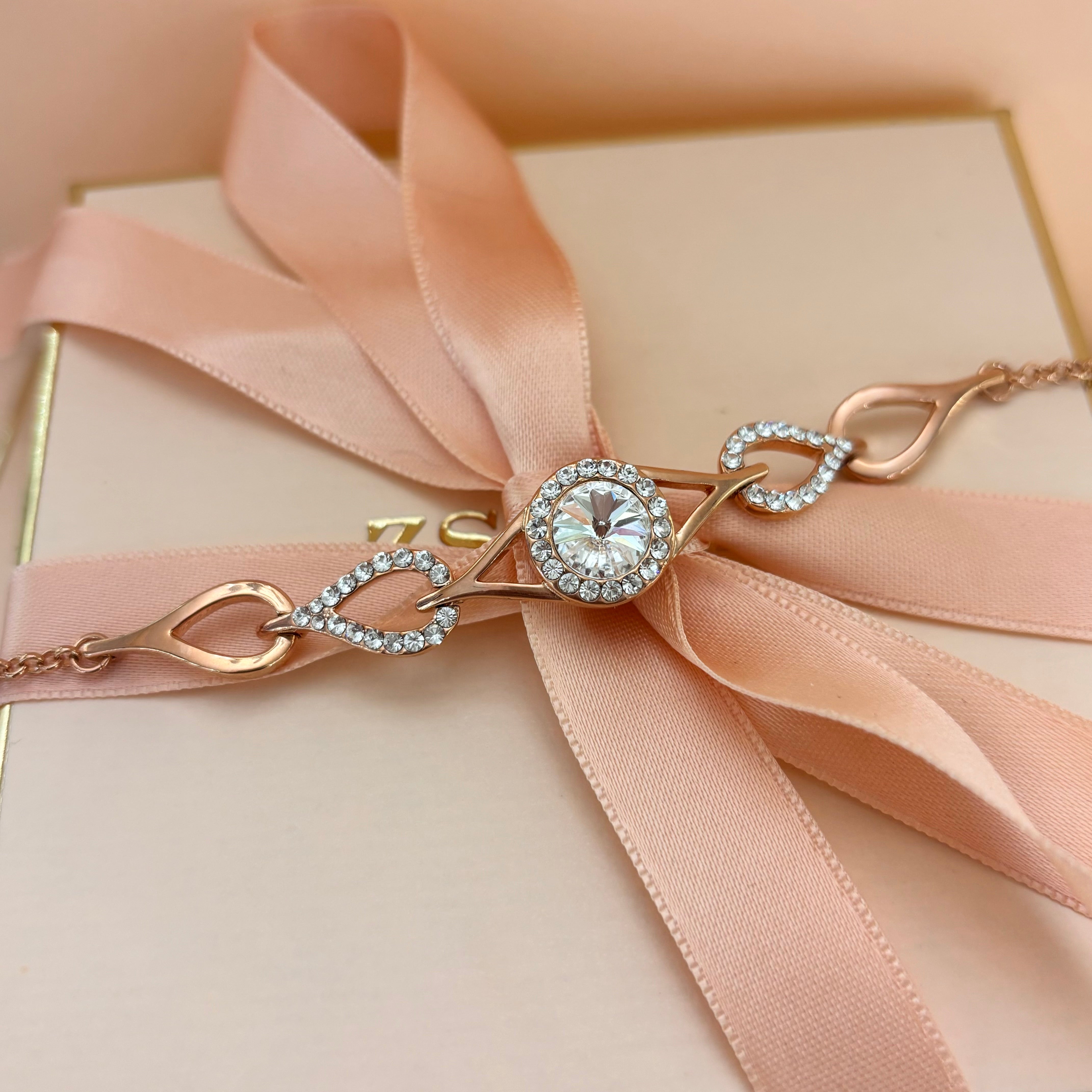 Dainty bracelet