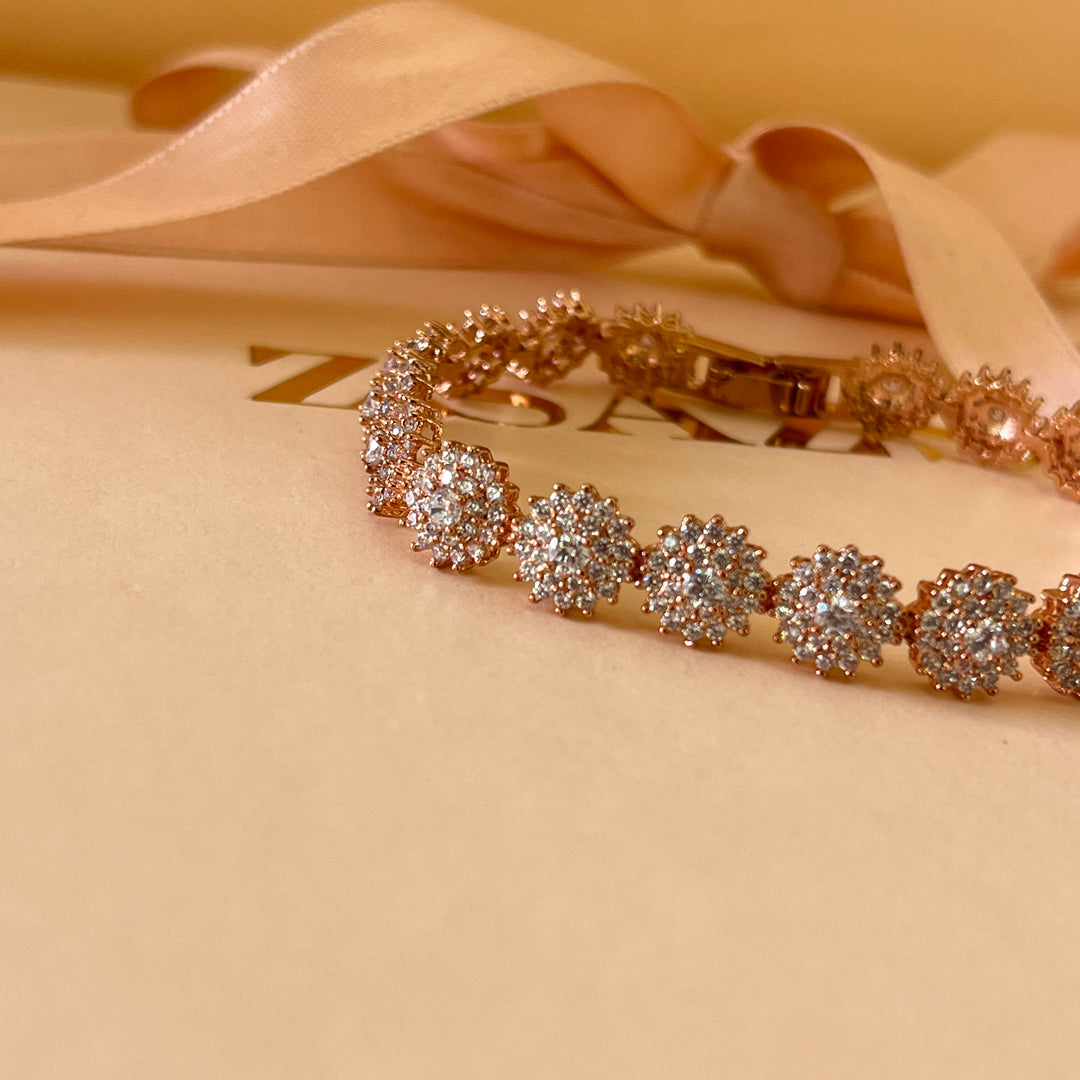 zircone rose gold plated flower bracelet