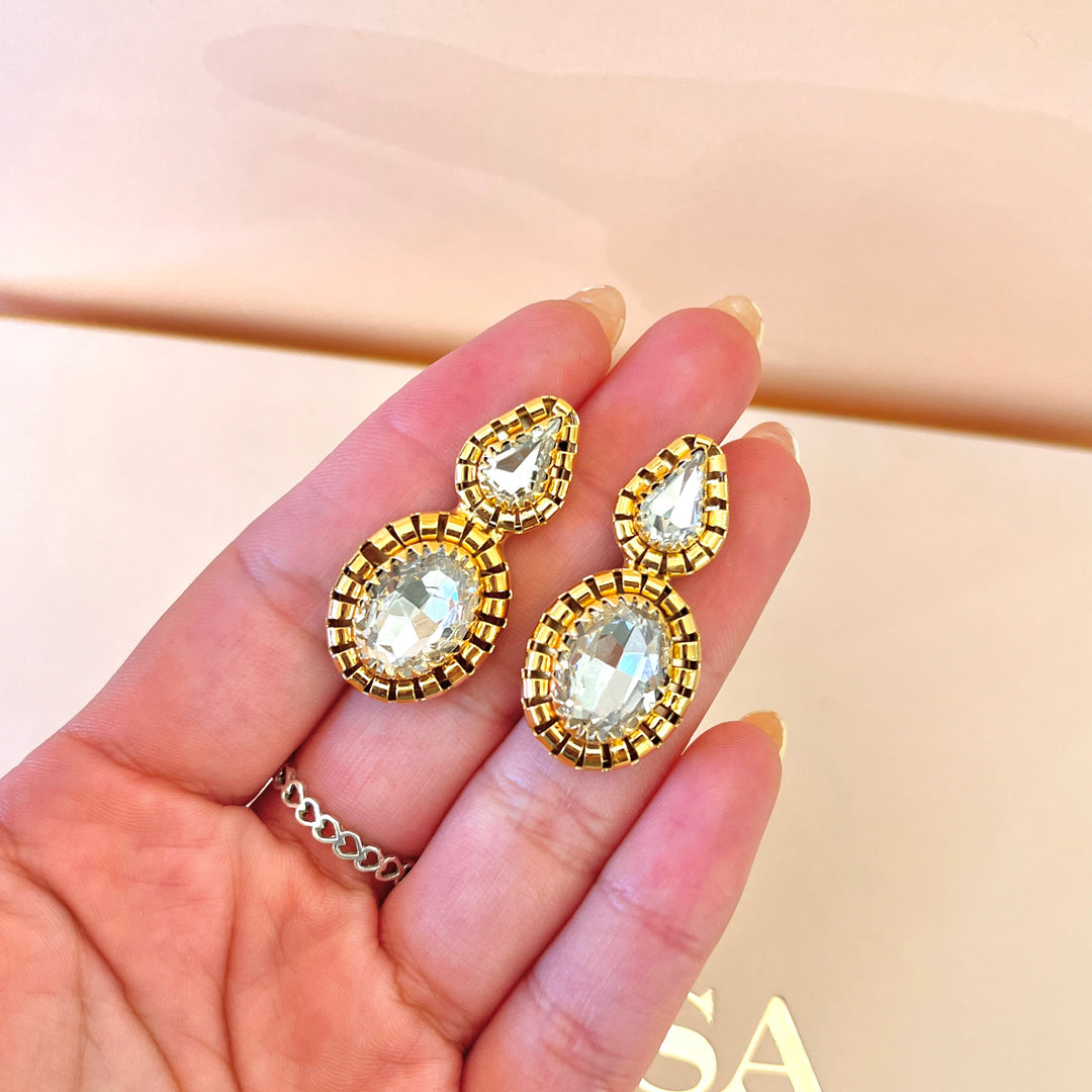 Swarovski crystals teardrop and oval gold plated set