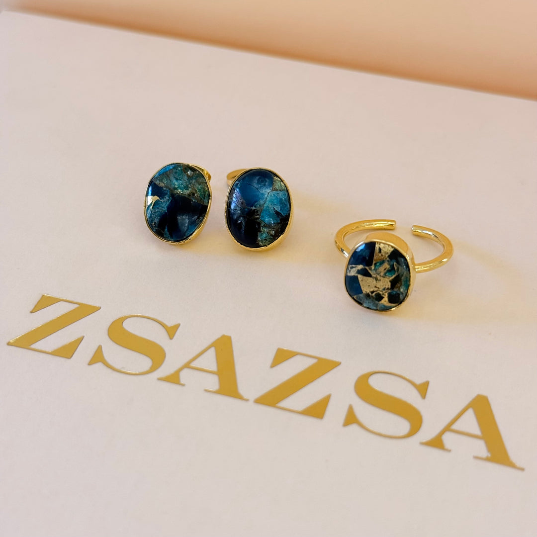 Green natural stone earrings and ring