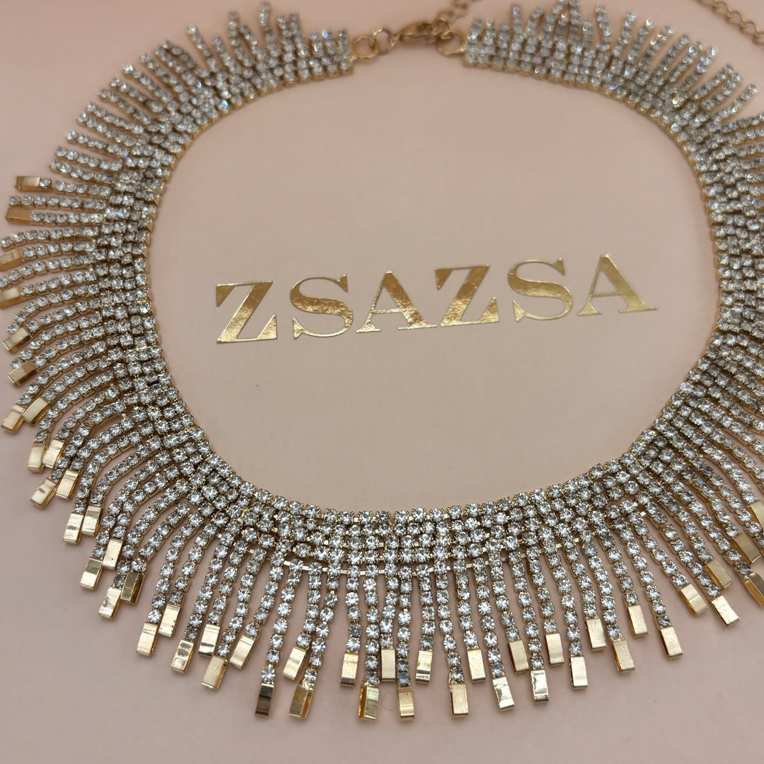 Elegant necklace